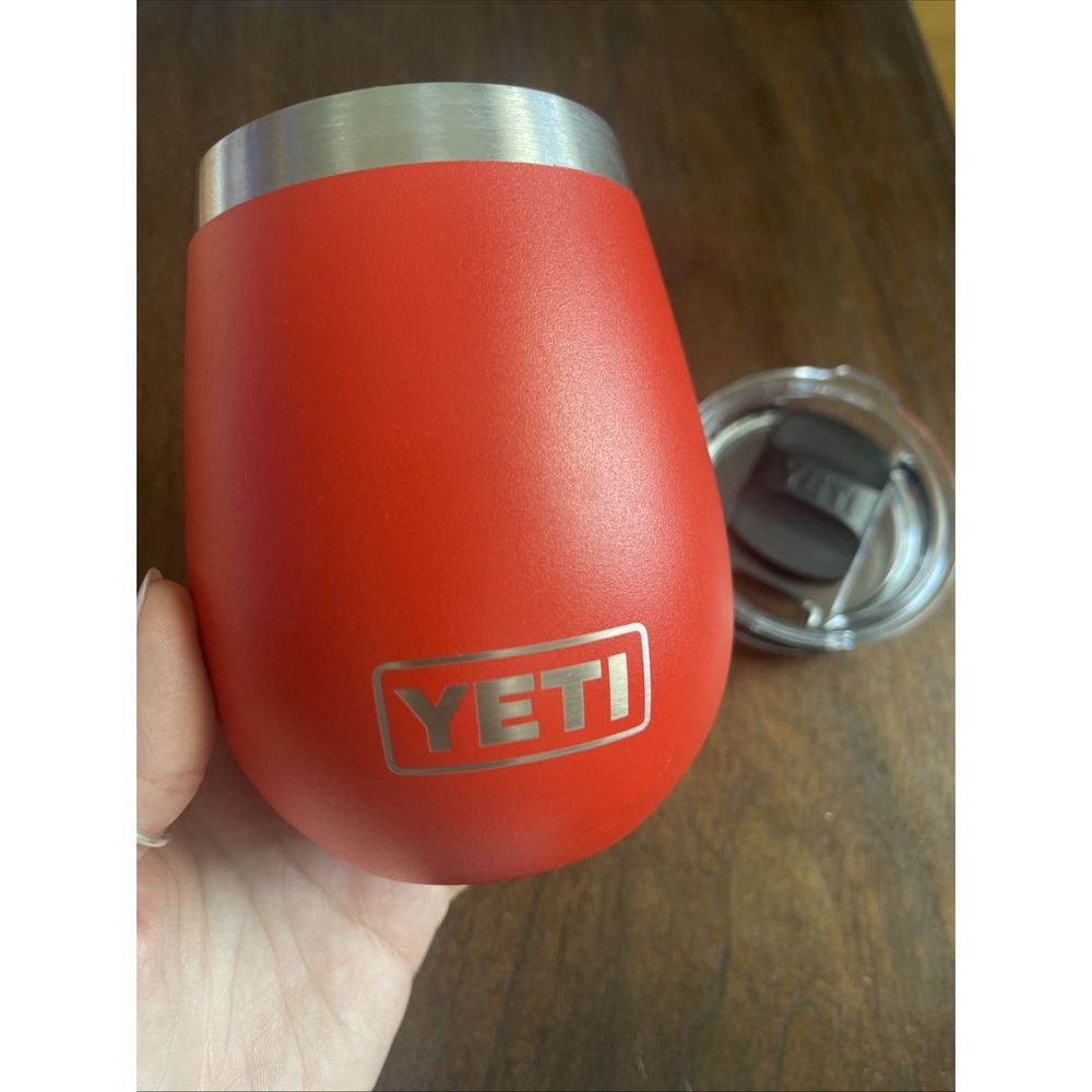 Yeti Rambler Wine Tumbler Red with MagSlider Lid Stainless Steel 10 oz EUC - Picture 6 of 6